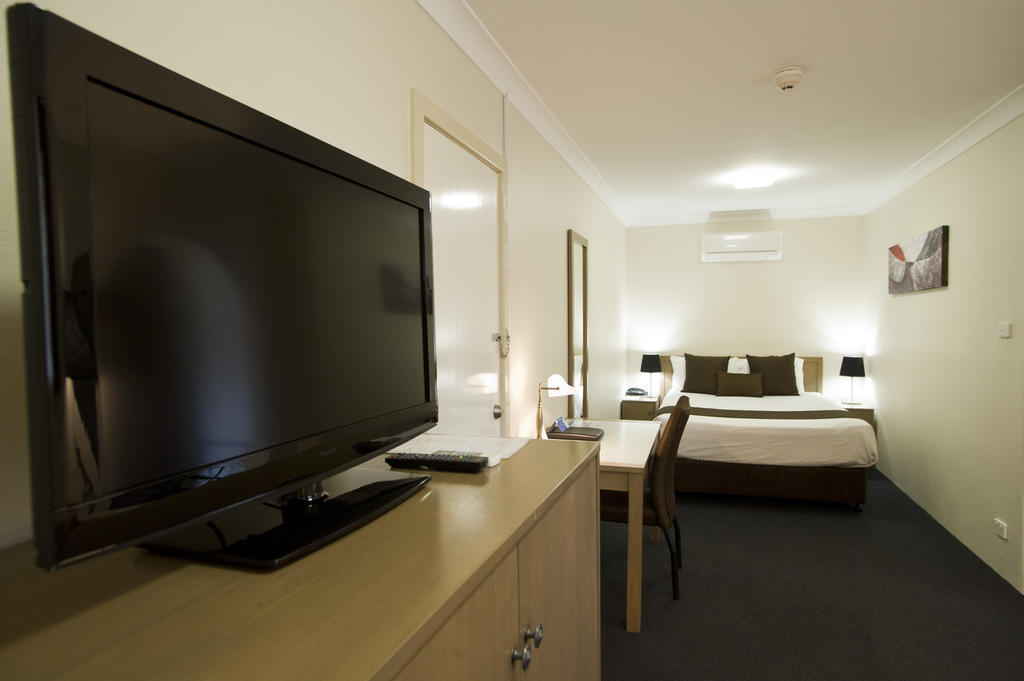 Noah'S Mid City Motor Inn Muswellbrook Habitación foto